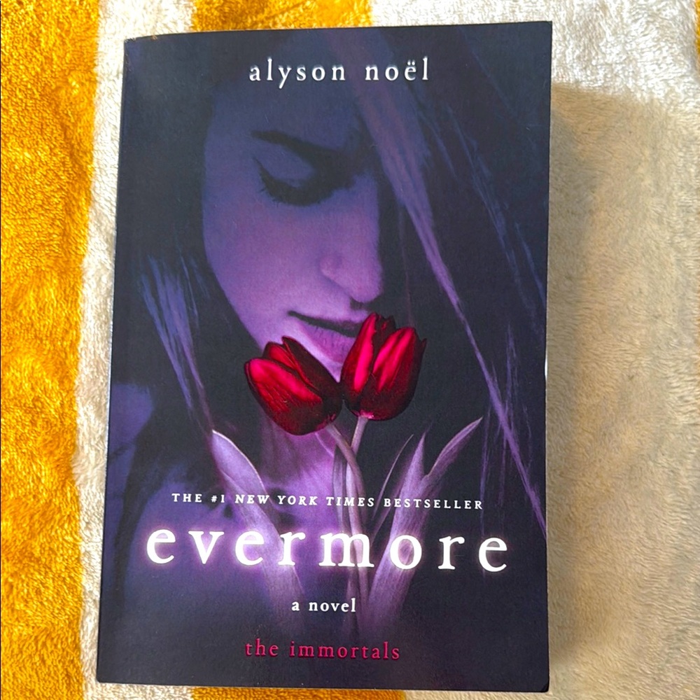 Evermore by Alyson Noël Paperback